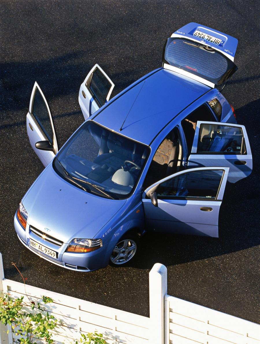  Daewoo Kalos 5-Door 2002 года  (WW) (фото 22 из 40)